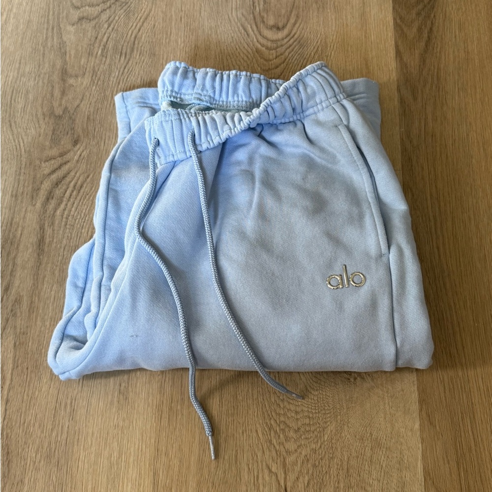 Alo - accolade straight leg sweatpant - seashell blue